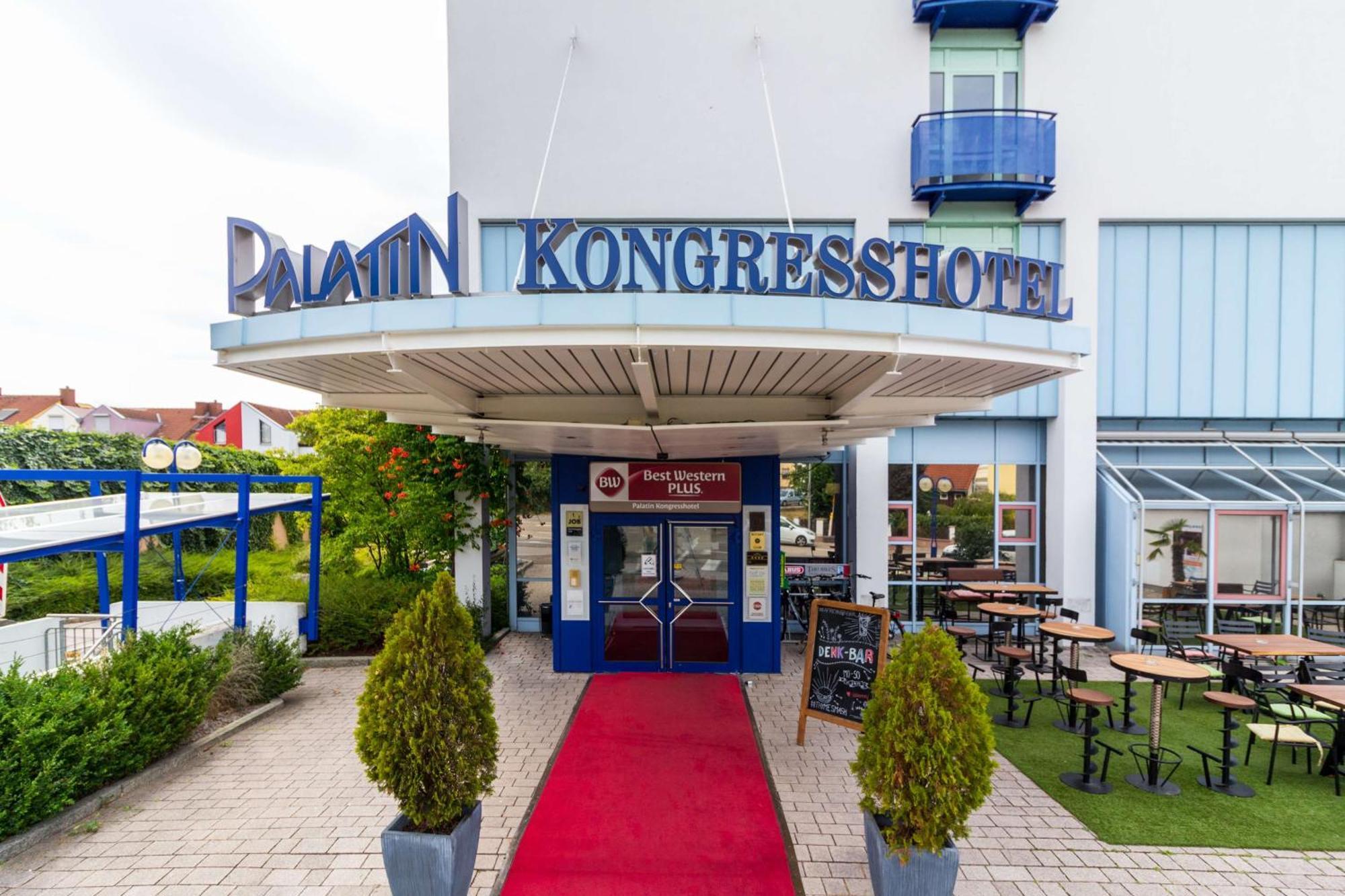 Best Western Plus Palatin Kongresshotel Вислох Екстериор снимка